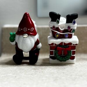2pk Christmas Wallflowers - Santa edition
